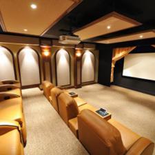 Traditional Home Theater with ceiling mounted projector