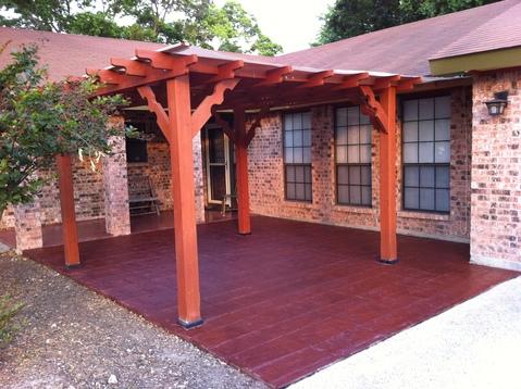 Traditional Patio with partially covered patio