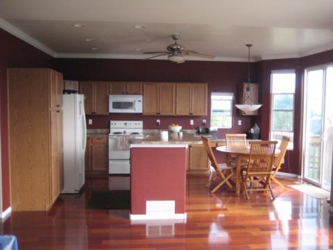 Traditional Kitchen with small round dining table