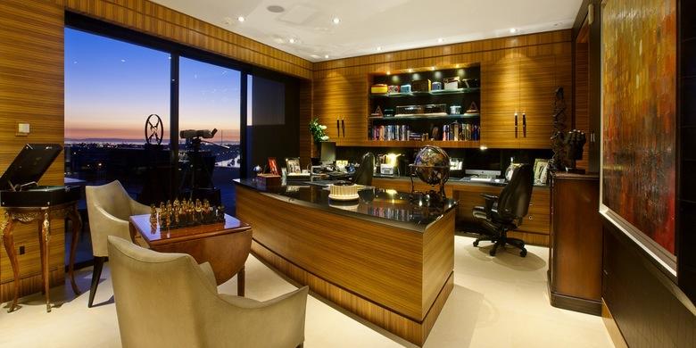 #htmlcaption168 Contemporary Home Office with leather executive office chair on wheels