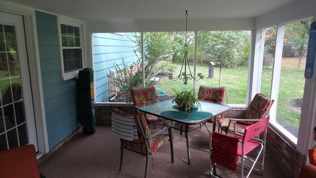 Tropical Sunroom In Medina Enclosed Patio Blue Lap Siding By