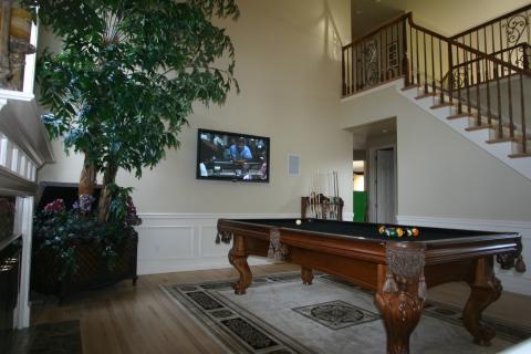 Traditional Family Room with traditional area rug