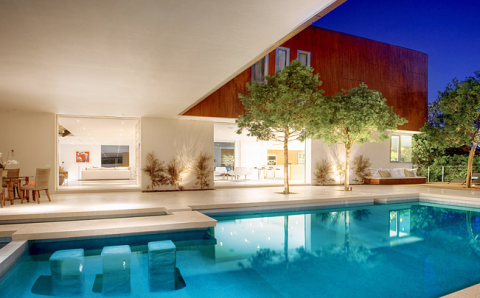 Contemporary Pool with white exterior walls and ceiling