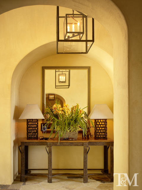 Transitional Entry with eggshell color painted walls