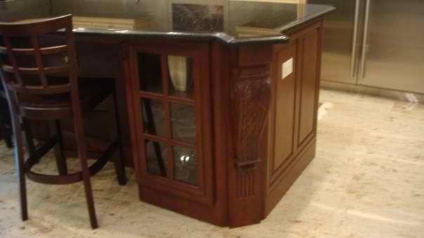 Traditional Kitchen In Hempstead Carved Wood Corble Stainless