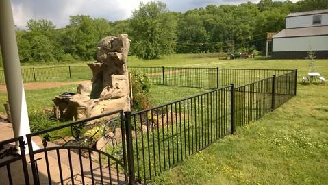Transitional Landscape with freestanding water feature