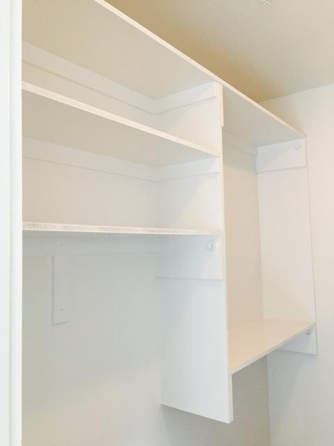 Traditional Closet