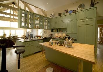 Country Kitchens