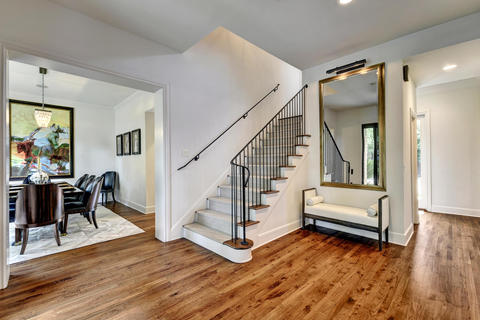 Transitional Entry with wall mount banister rail