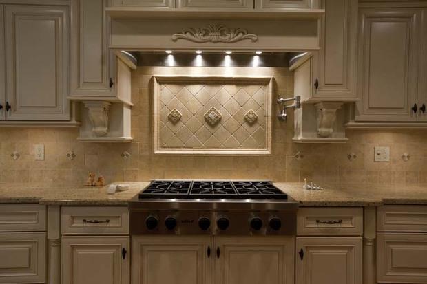Colonial Kitchen In Yorktown Heights Ceramic Tile