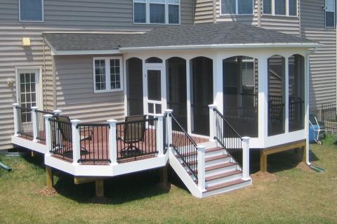 Traditional Patio with small wrought iron fence