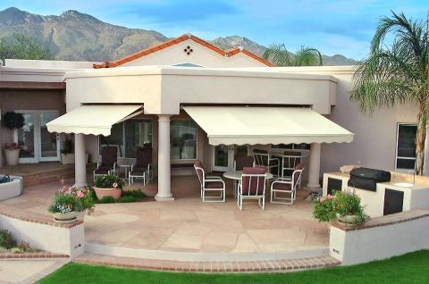 Traditional Patio with outdoor patio conversational set