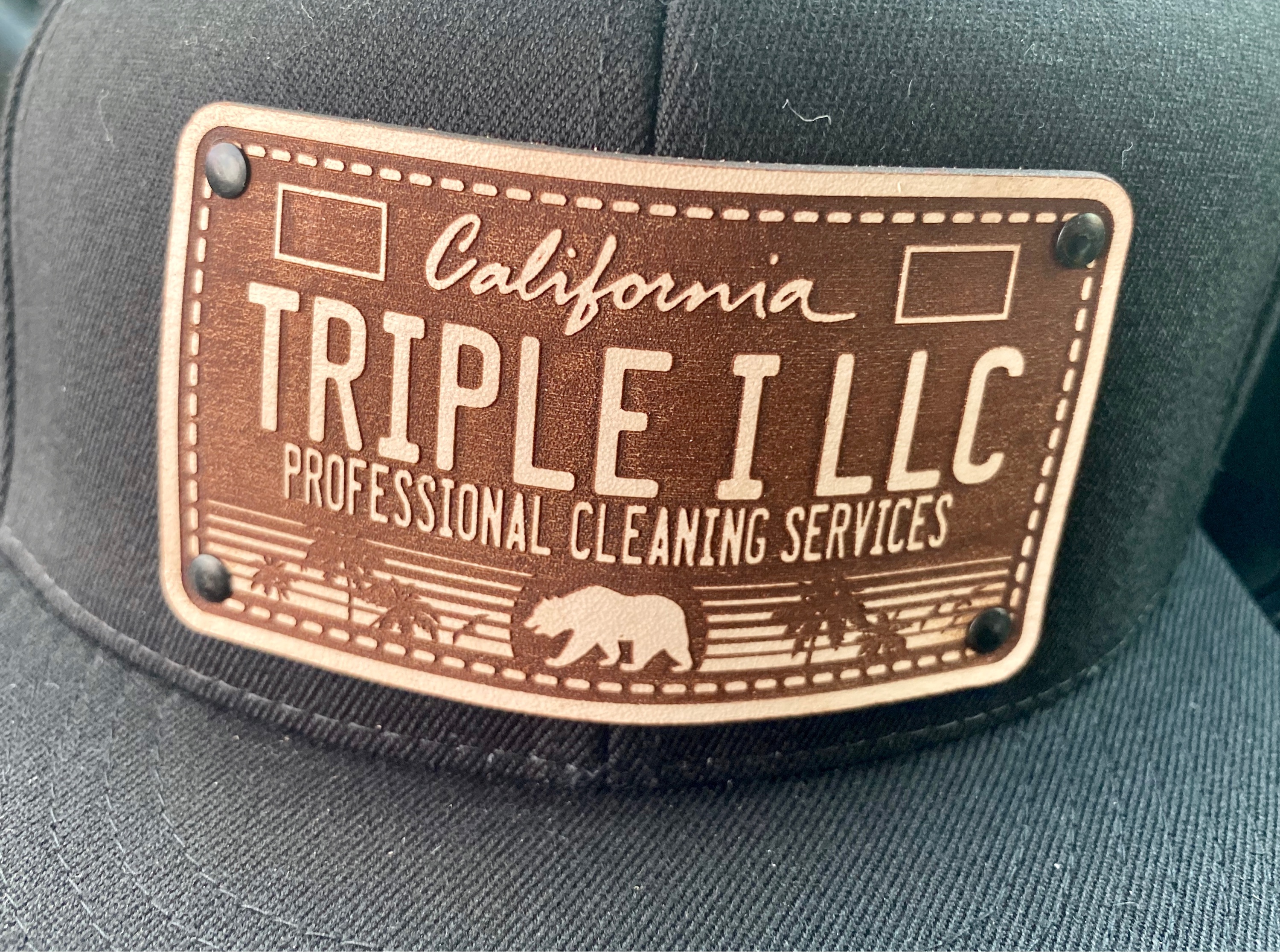 Triple I, LLC Logo