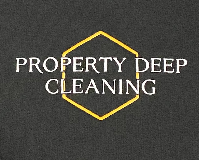 Property Deep Cleaning LLC Logo