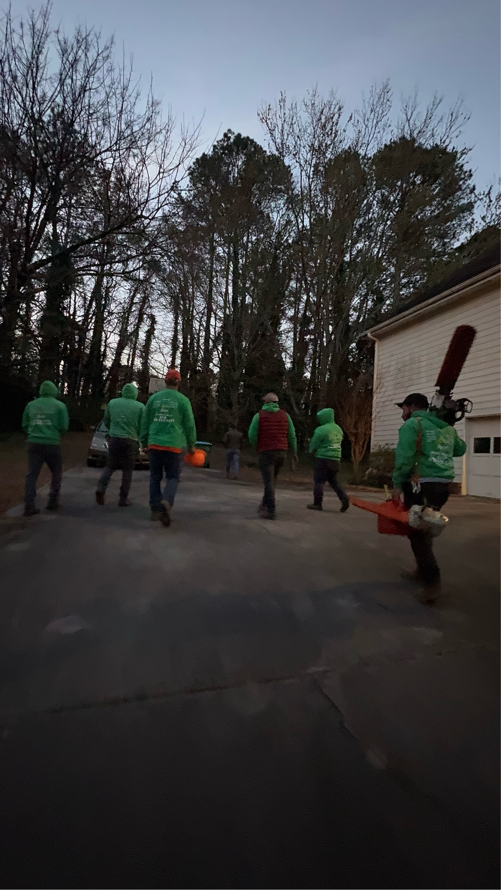 Jireh Tree Services & Landscaping, Inc. Logo