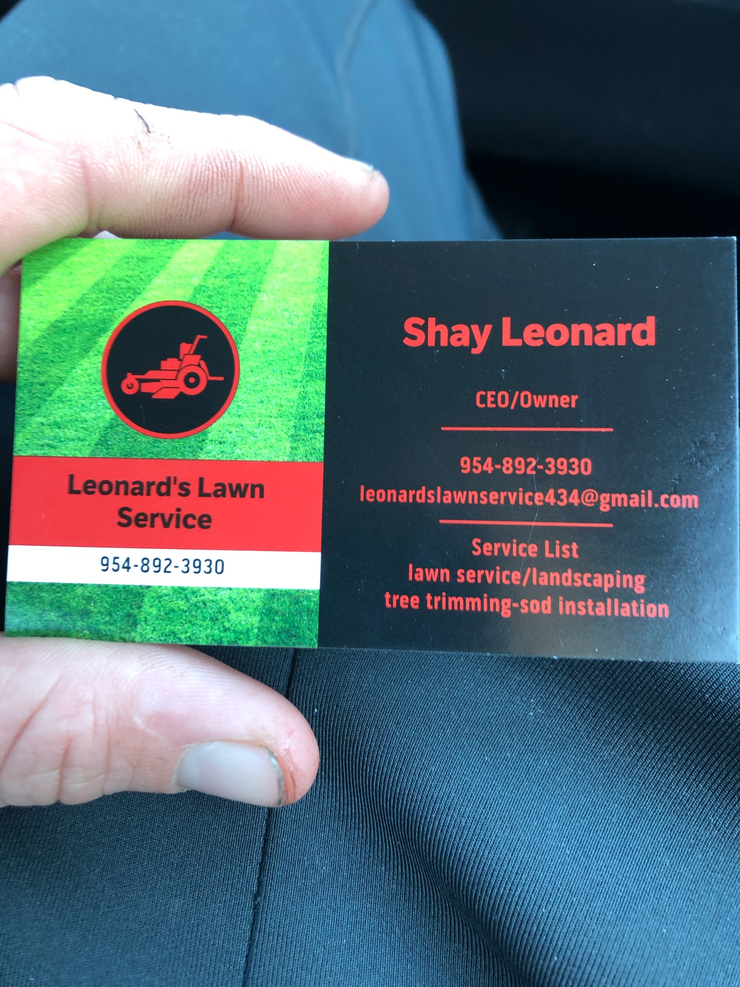 Leonards Lawn Service Logo