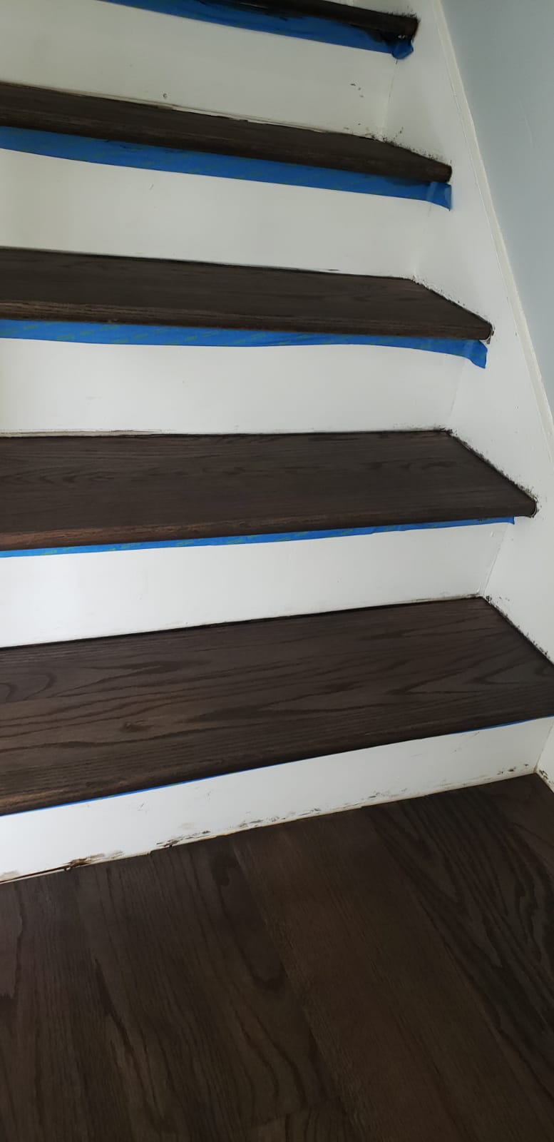 Padilla Hardwood Flooring Logo