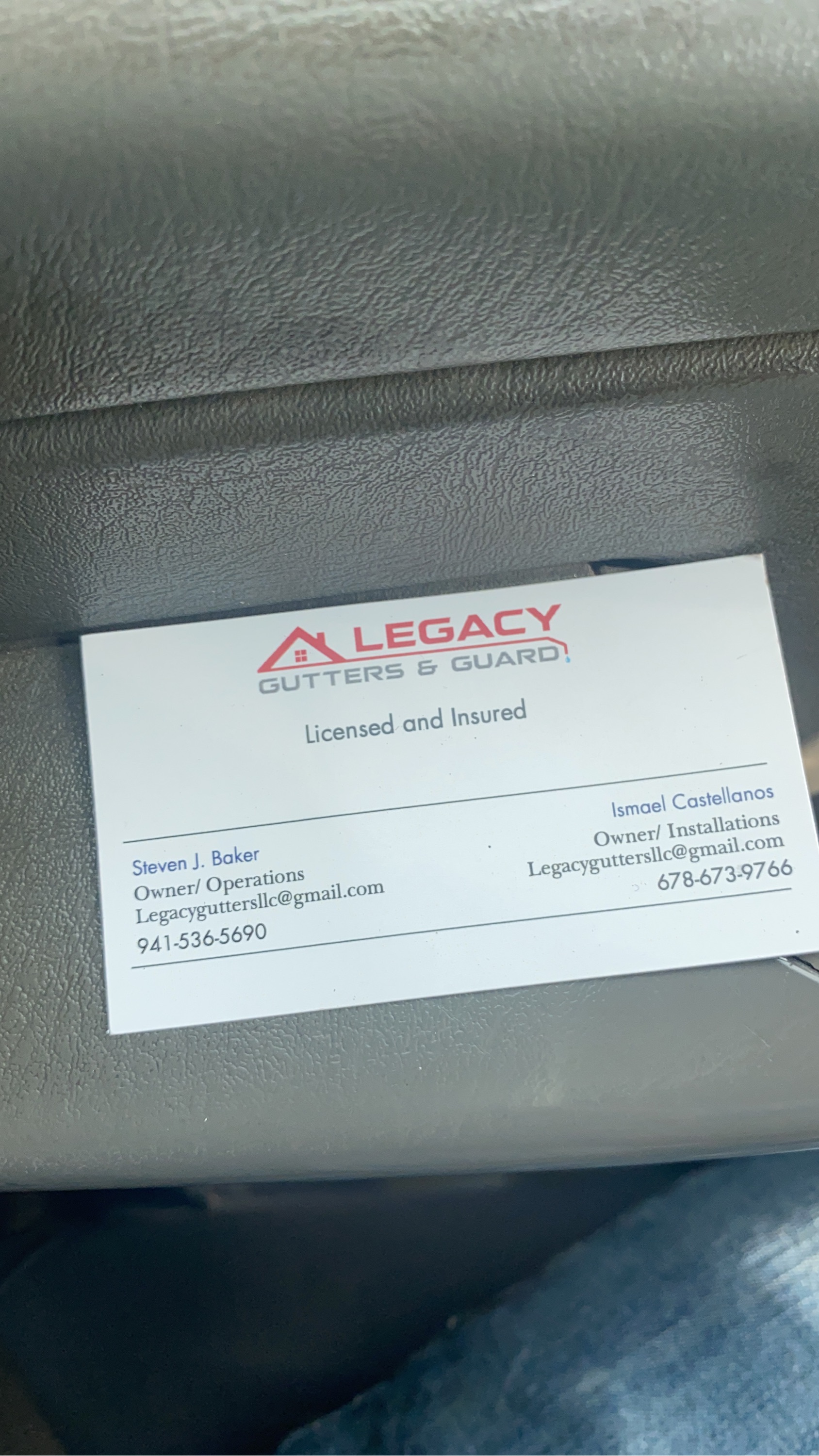 Legacy Gutters Logo
