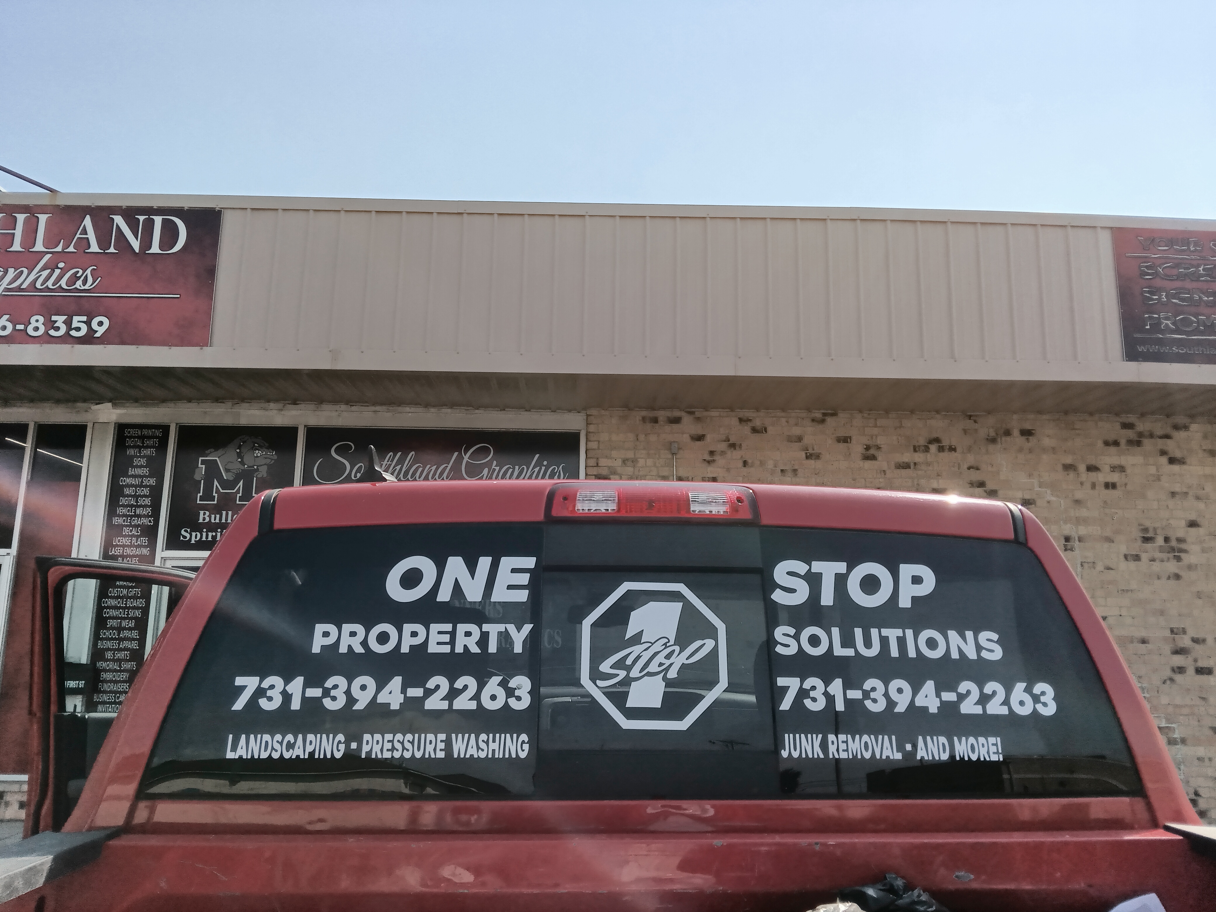 Johnson's Property Maintenance west Tennessee  Logo