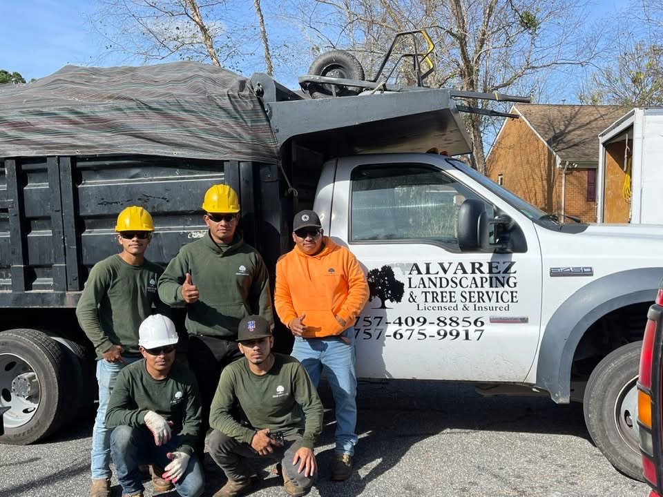 Alvarez Landscaping and Tree Service Logo