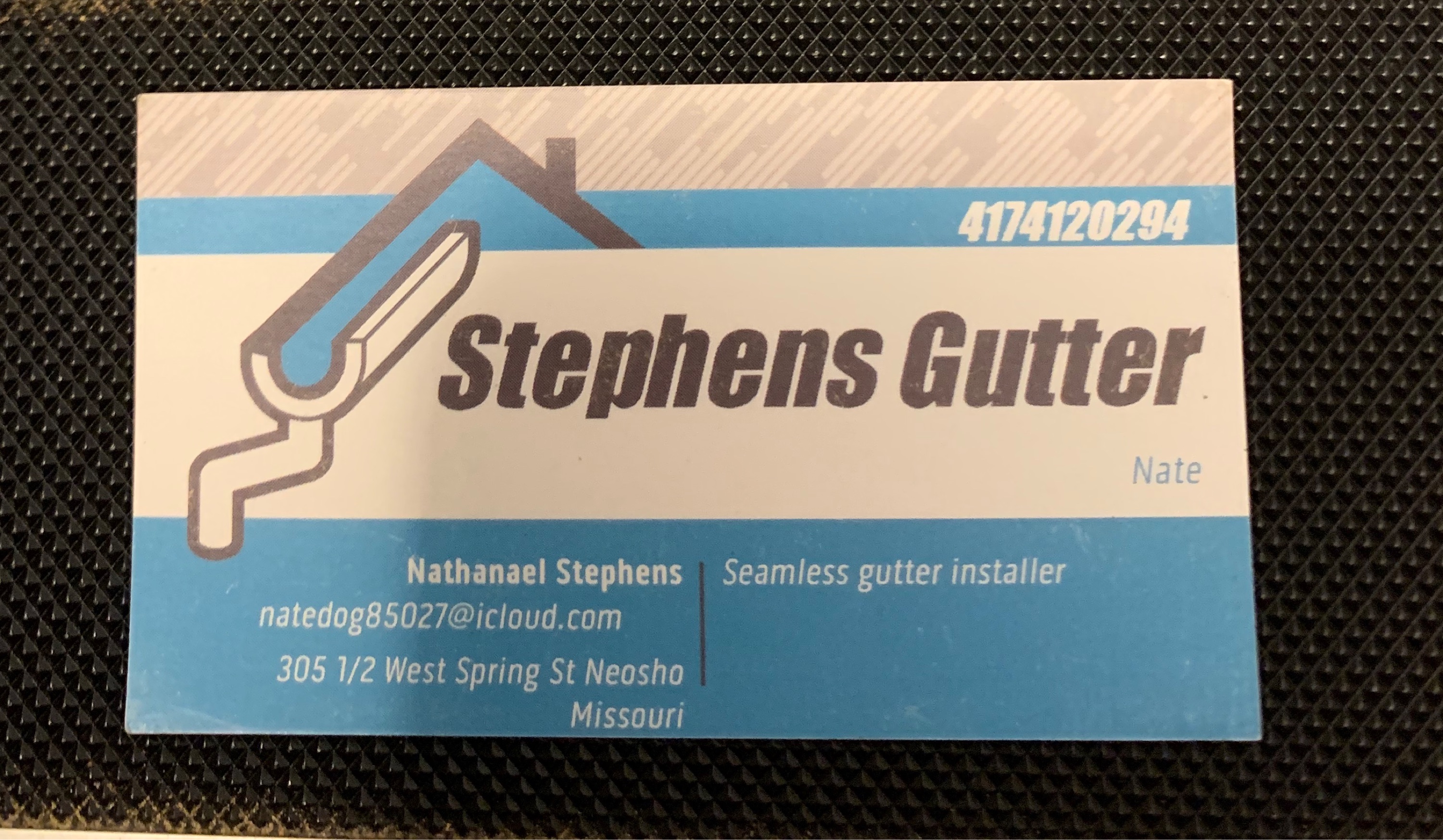 Stephens Guttering Logo