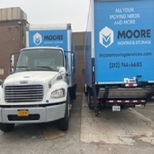 Moore Moving Express Logo