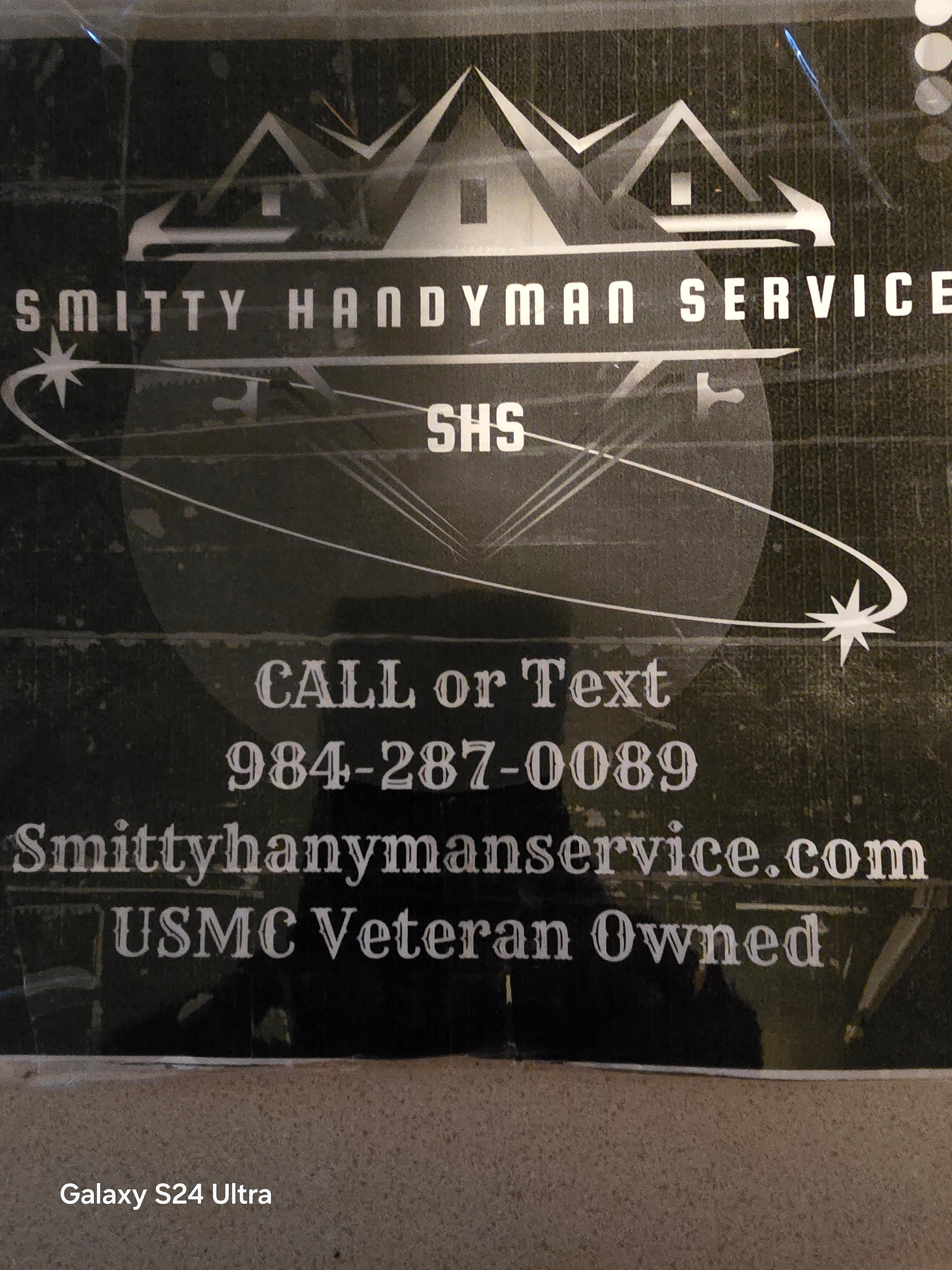 Smitty Handyman Service, LLC Logo