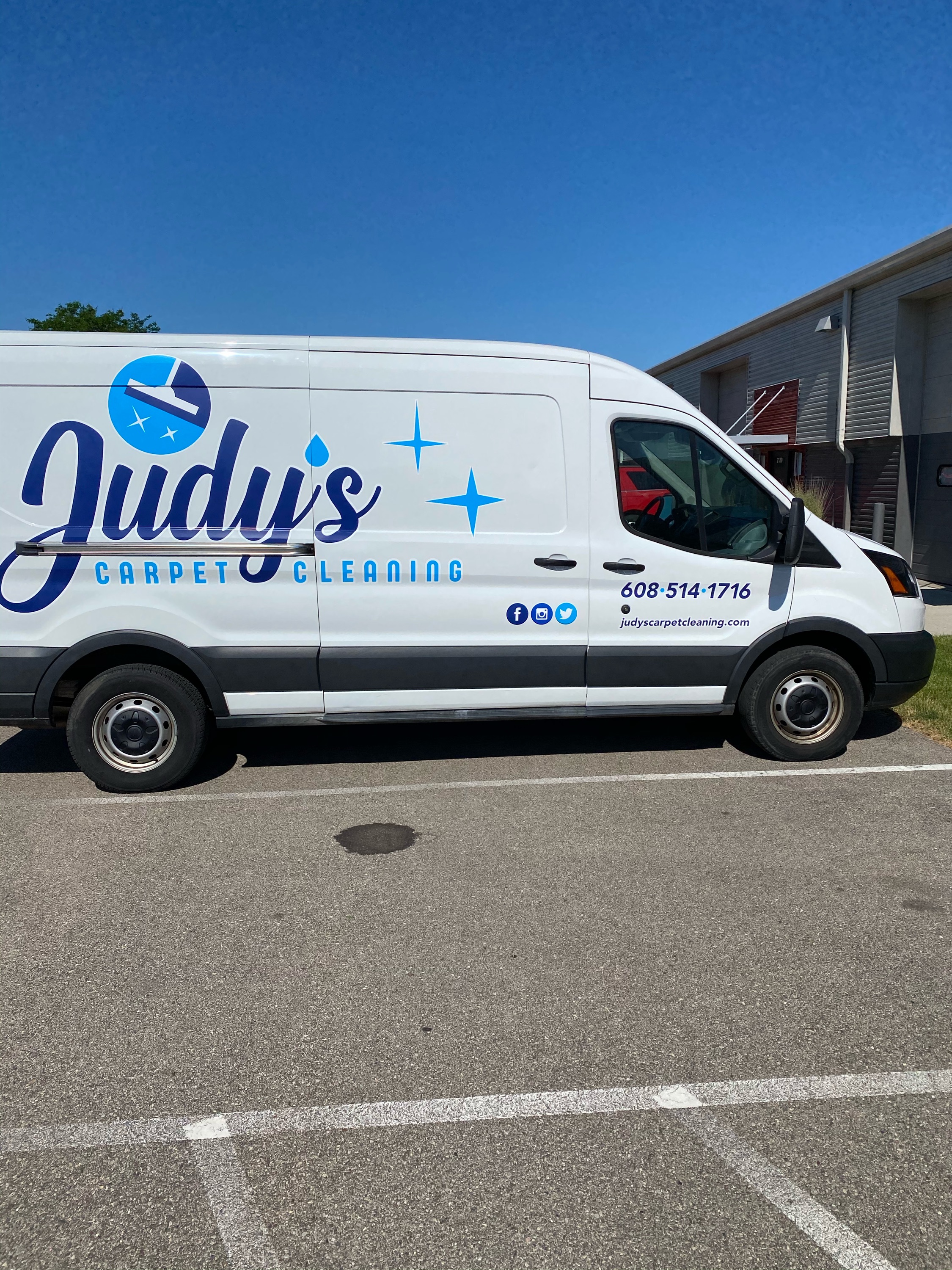 Judy's Carpet Cleaning, LLC Logo