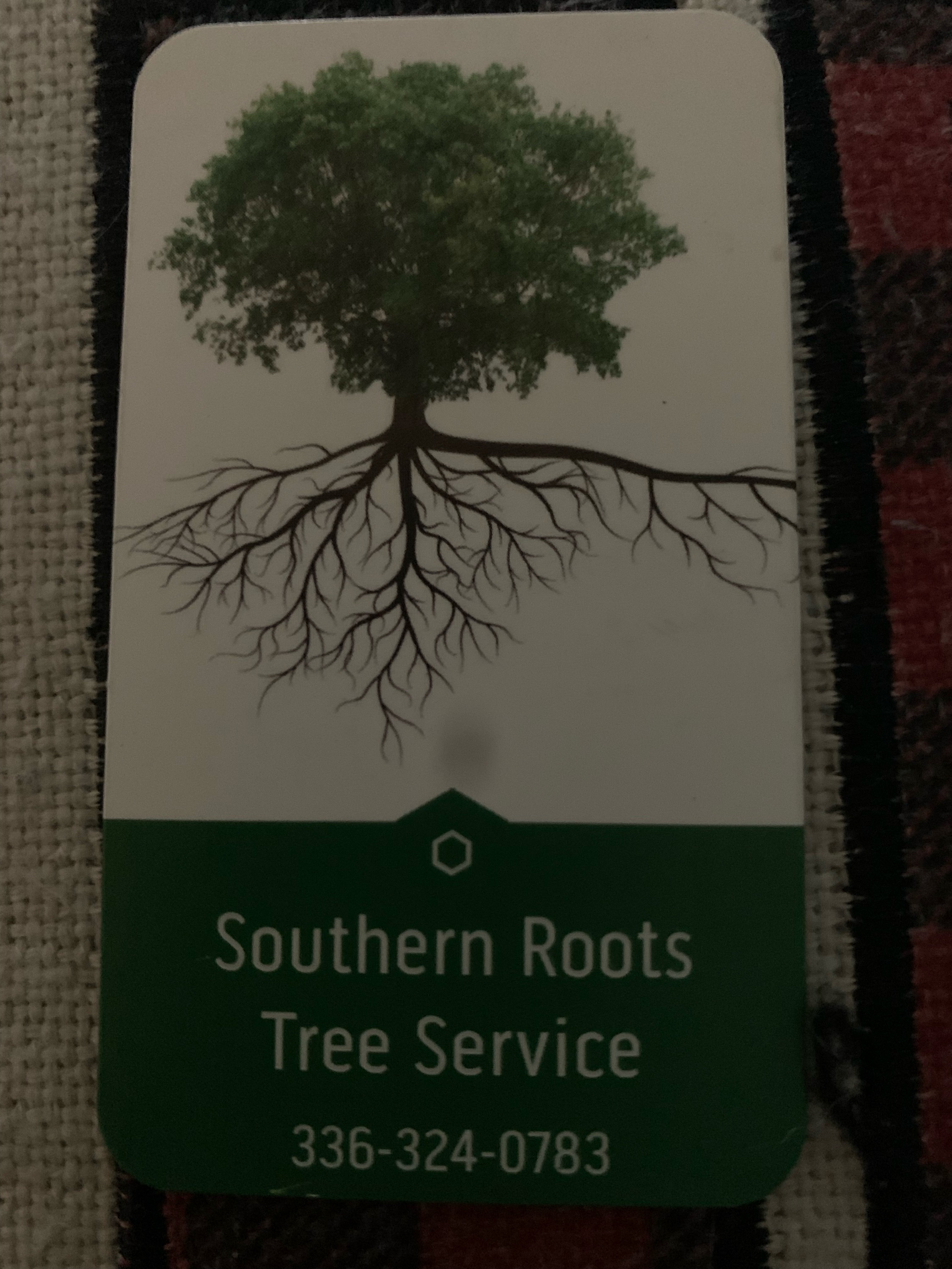 Southern Roots Tree Service Logo