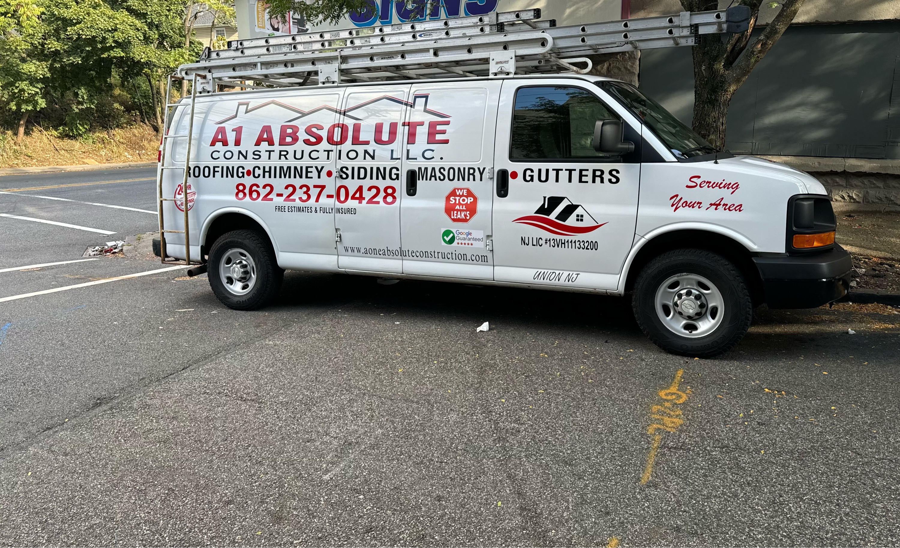 A1 Absolute Construction, LLC Logo