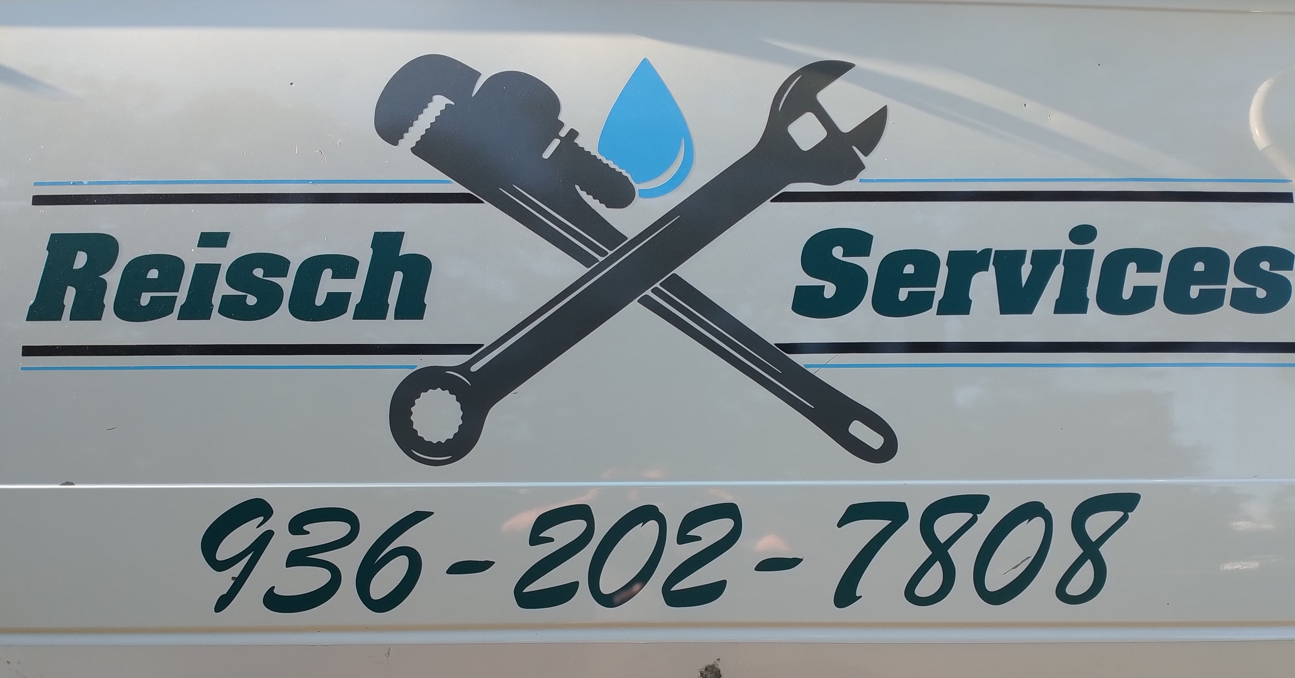 Reisch Services Logo