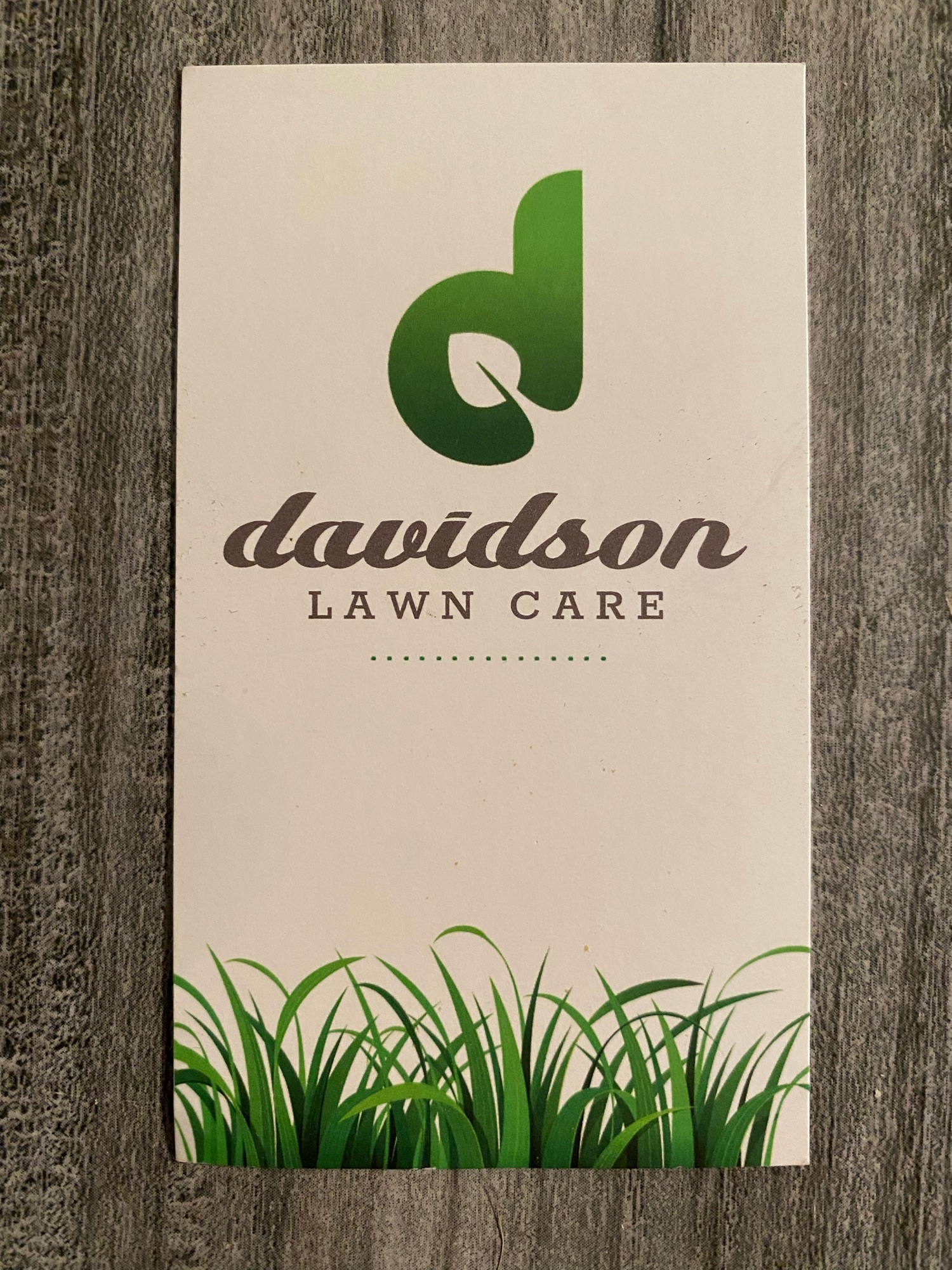 Davidson Lawncare Logo