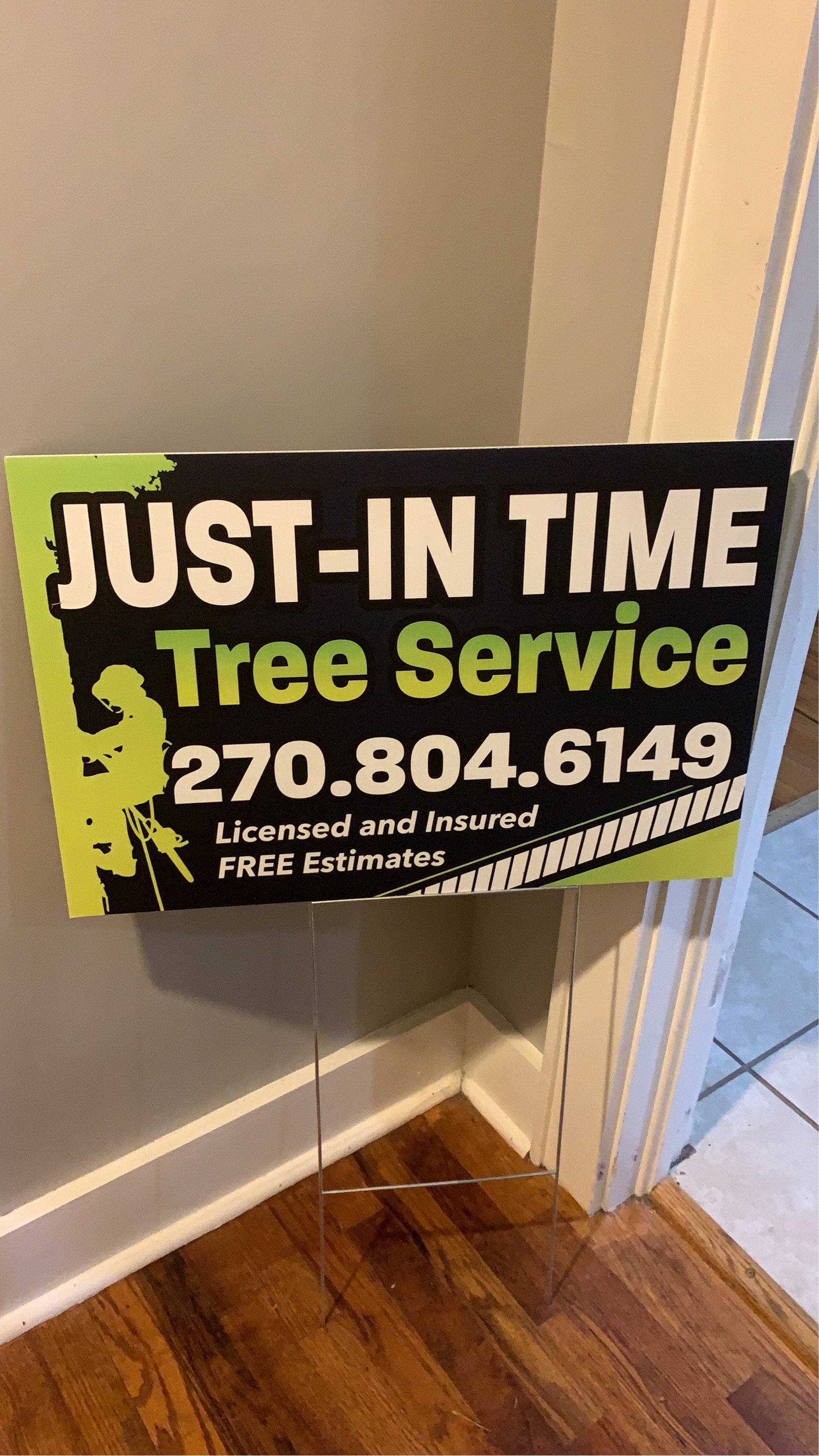 Just-In Time Tree Service Logo