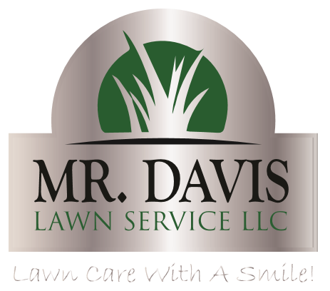 Mr. Davis Lawn Service, LLC Logo