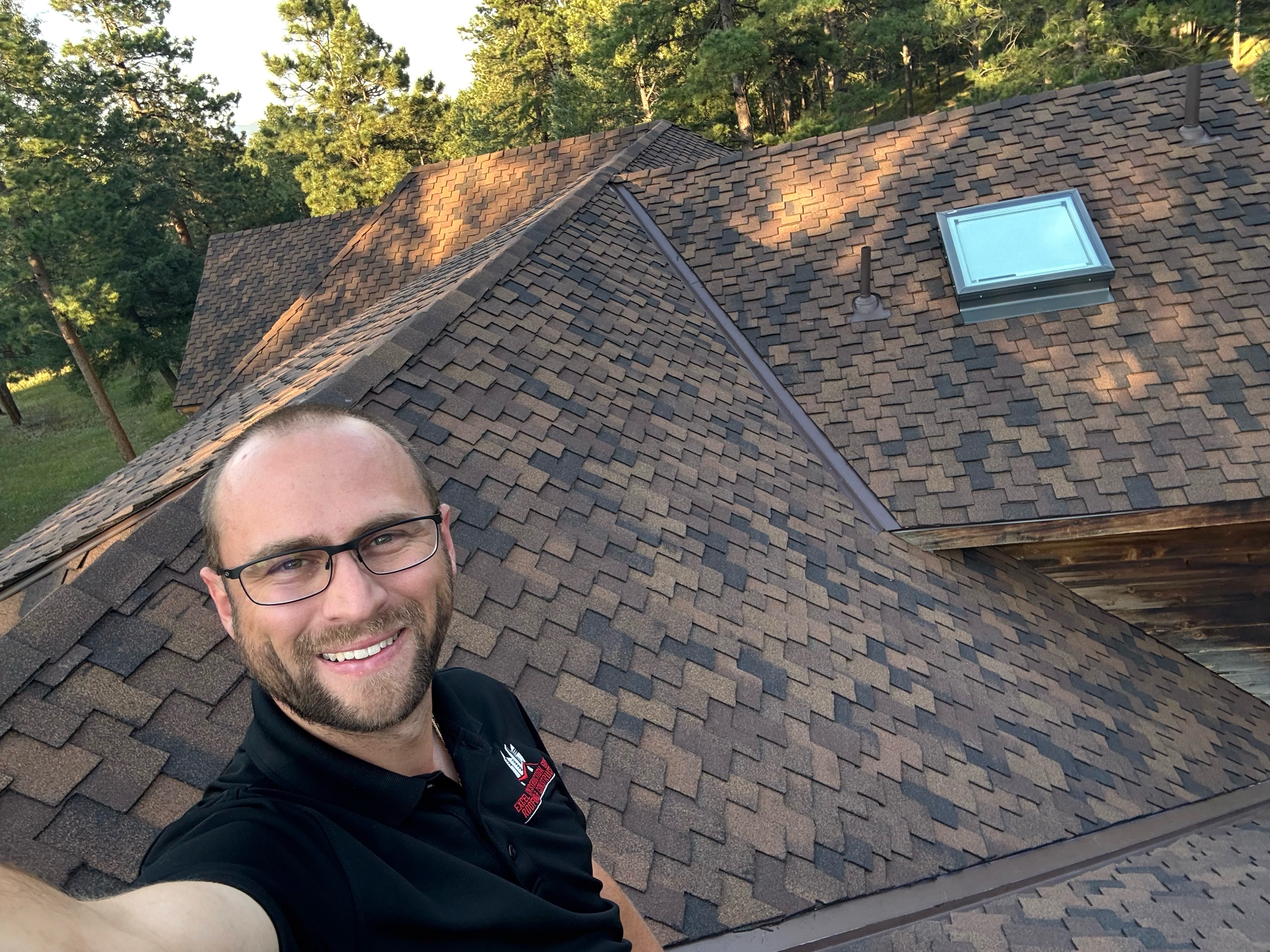 Boutin Roofing Logo