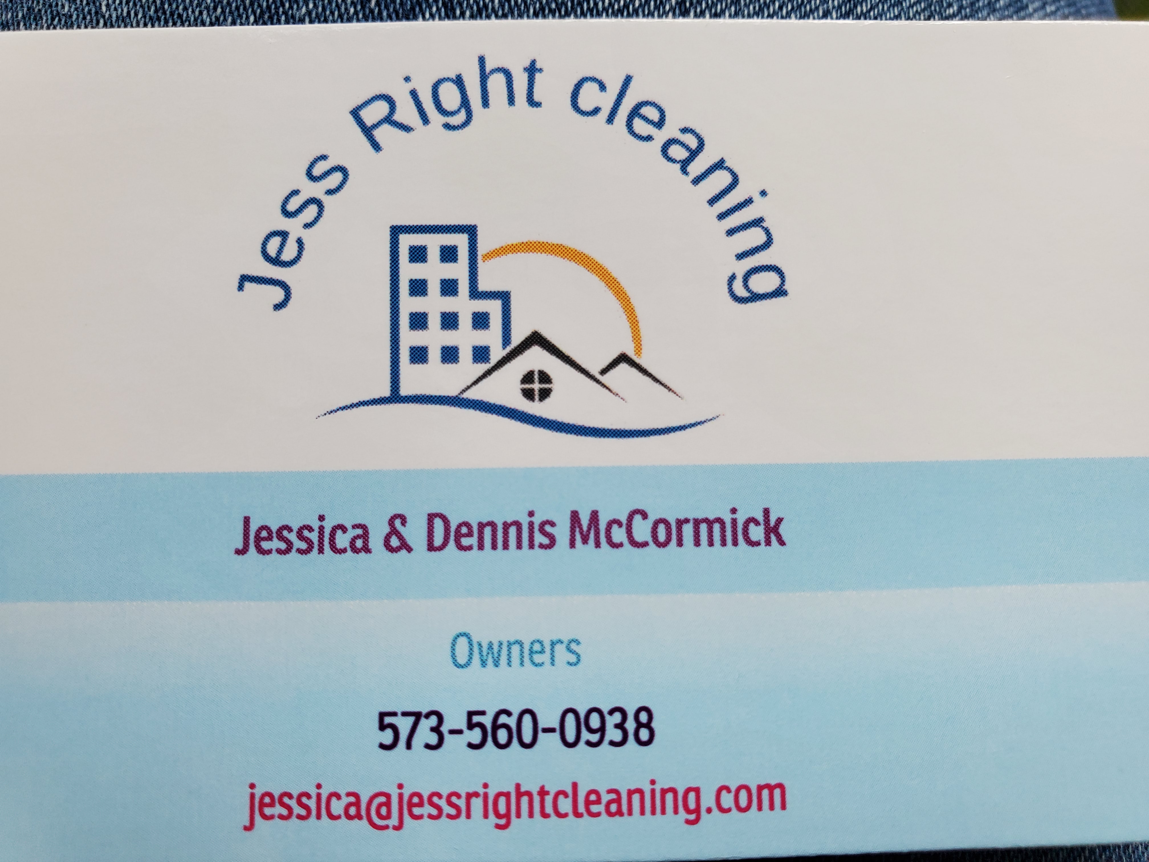 Jess Right Cleaning Logo