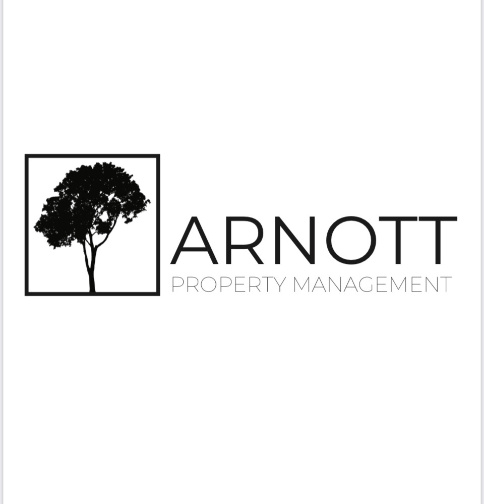 Arnott Property Management, LLC Logo