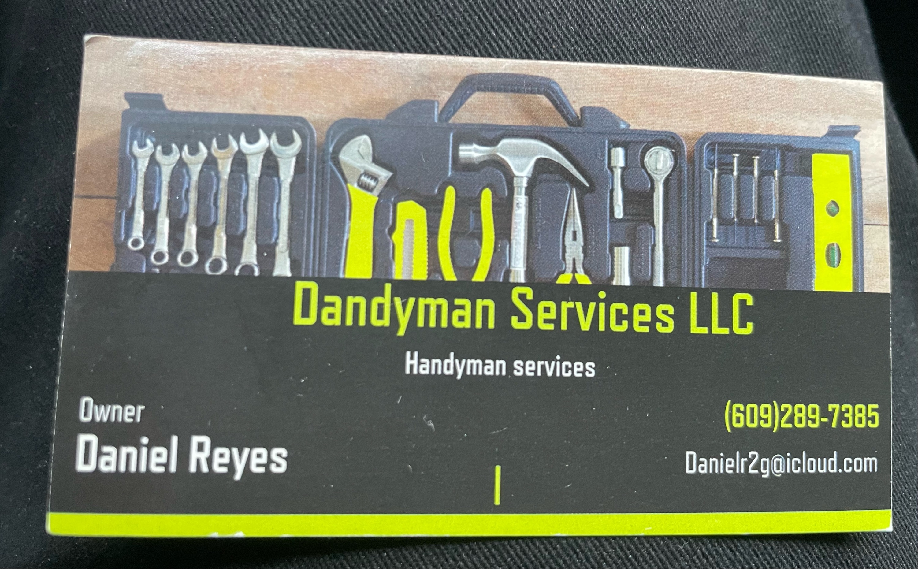 Dandyman Services, LLC Logo