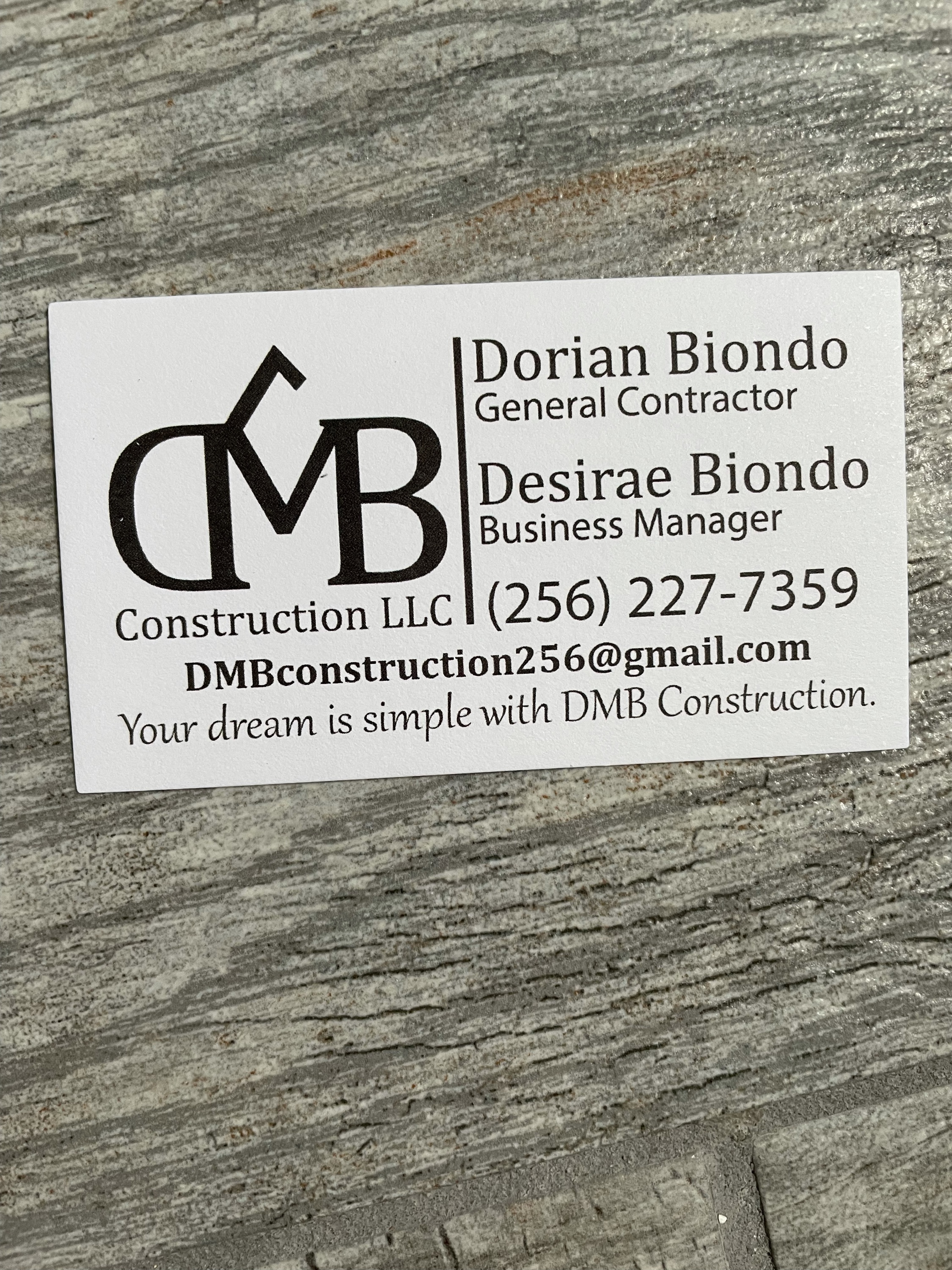 DMB Construction, LLC Logo