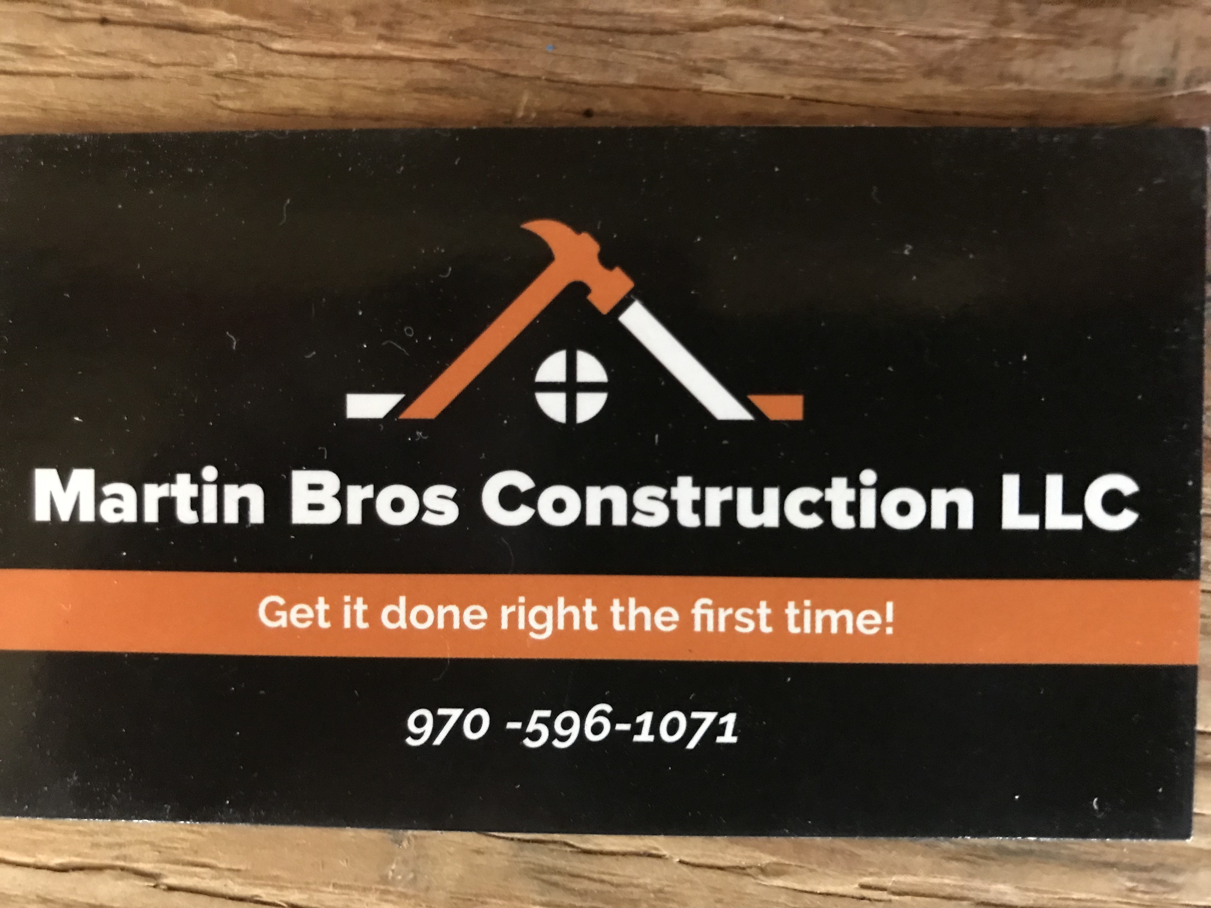 Martin Bros Construction, LLC Logo