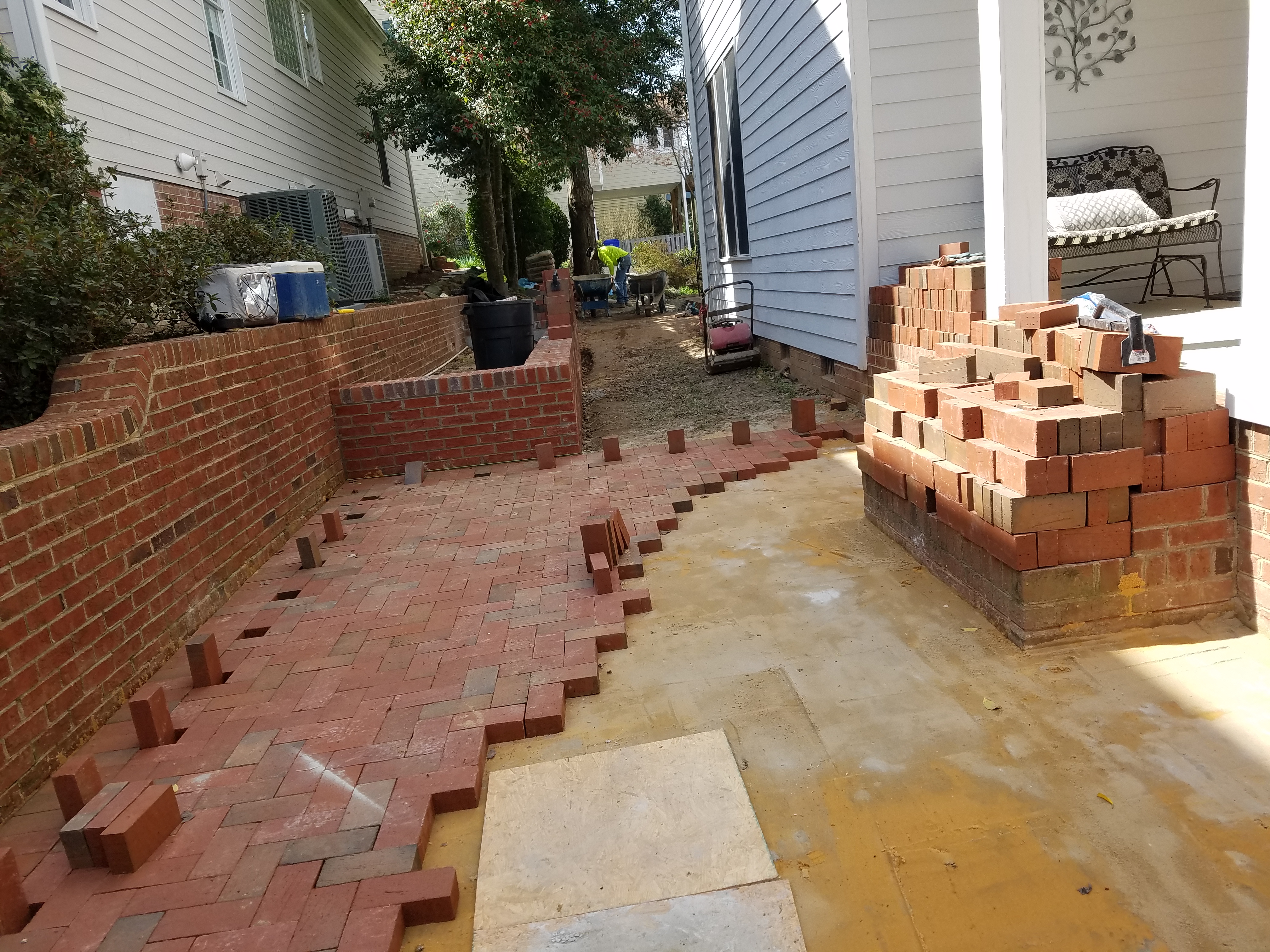 Vazquez Brick, Stone & Concrete Logo