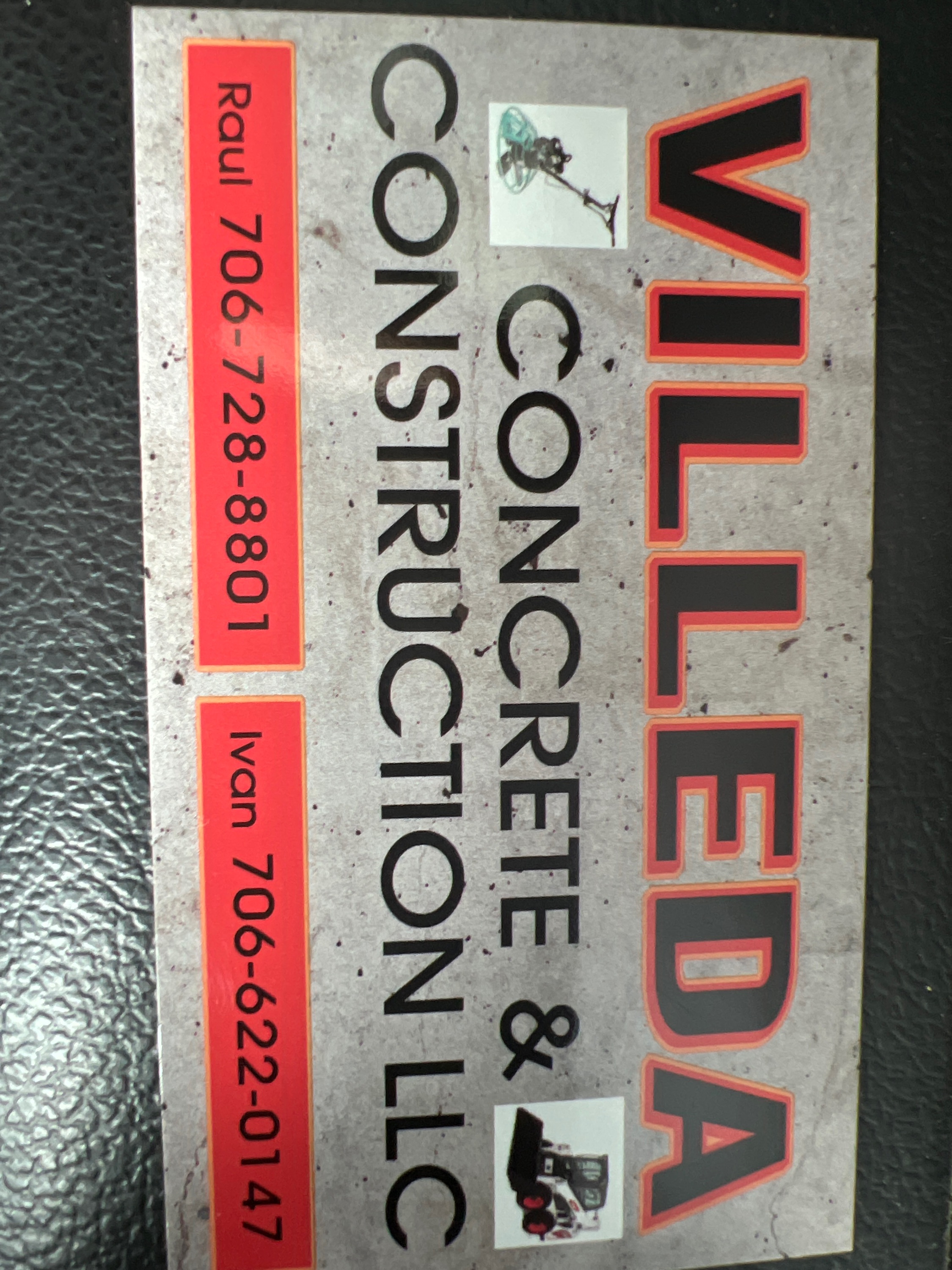 Villeda Construction, LLC Logo