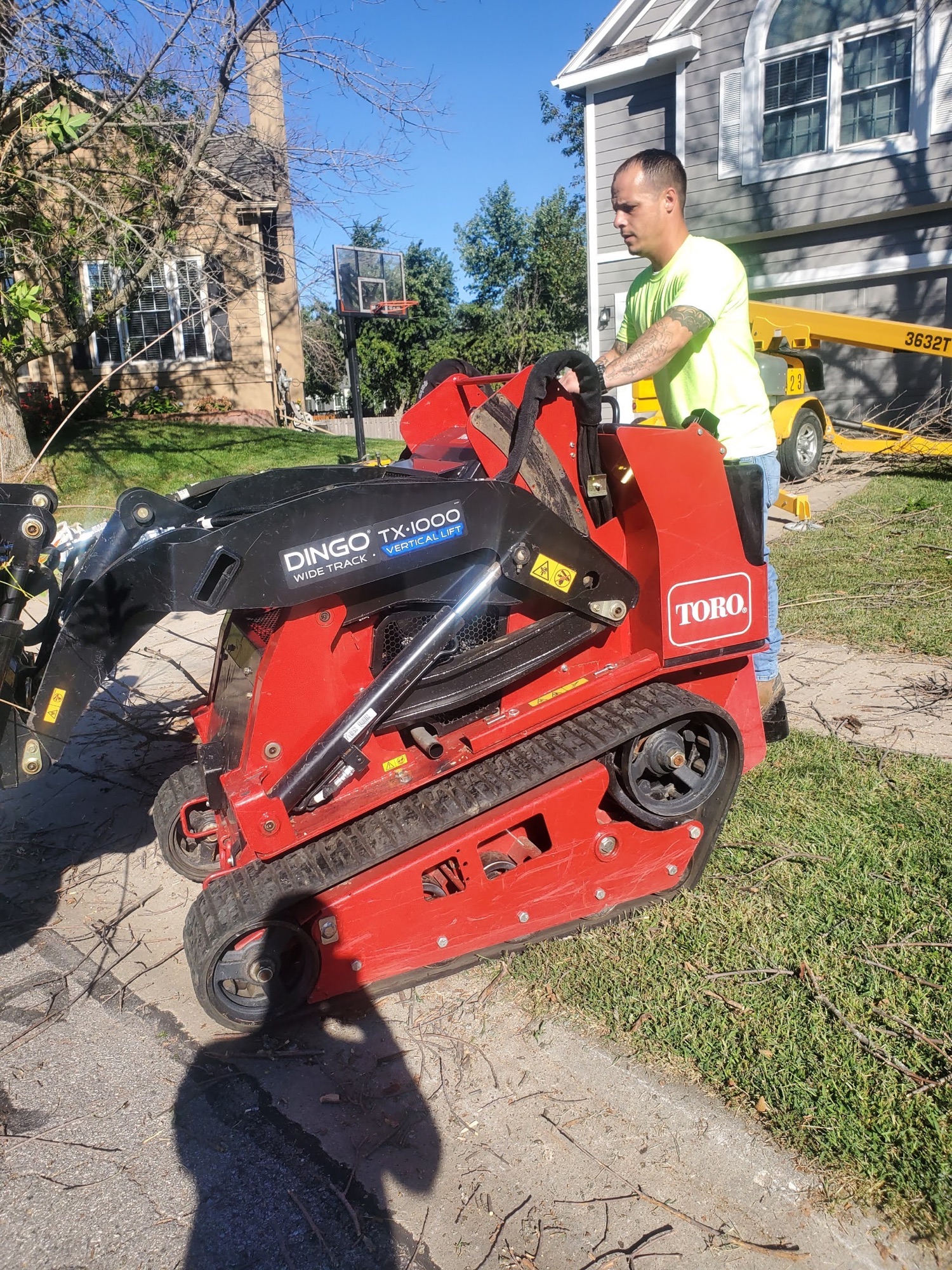 C&D Tree Service Logo