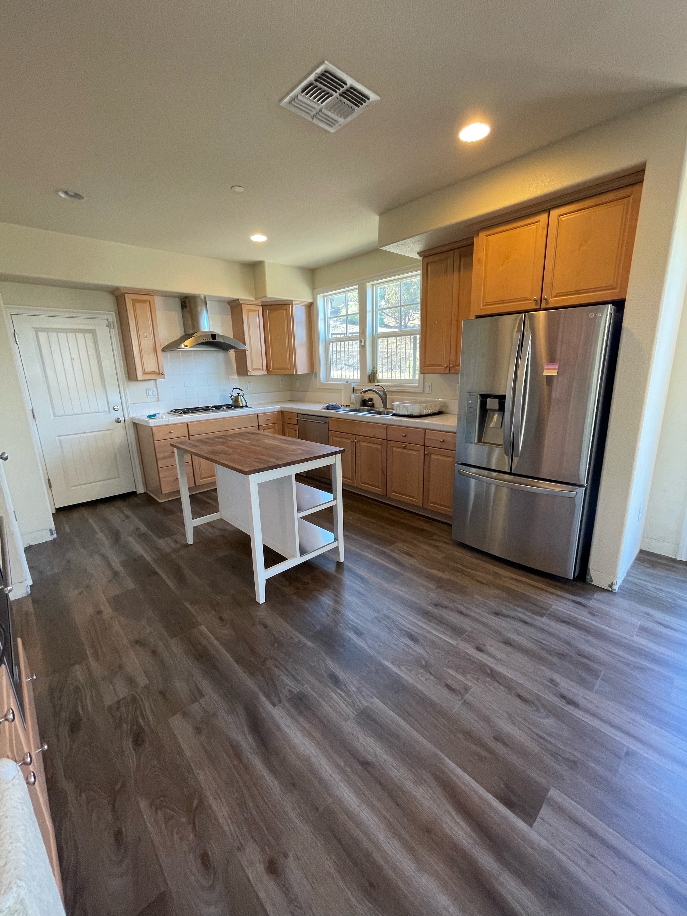 Alameda Hardwood Floors Logo