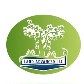 Land Advanced, LLC Logo