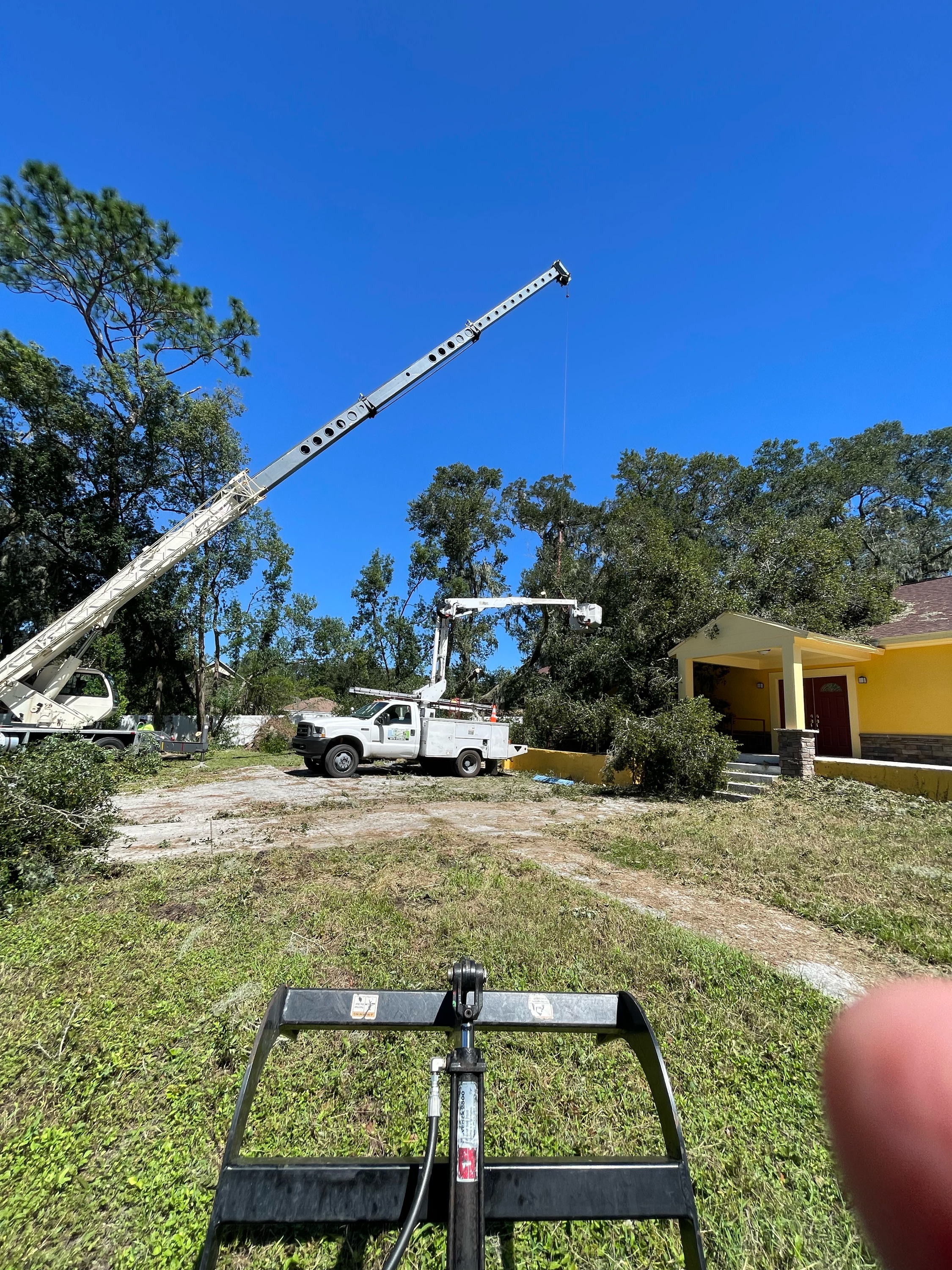 On Lift Service, LLC Logo