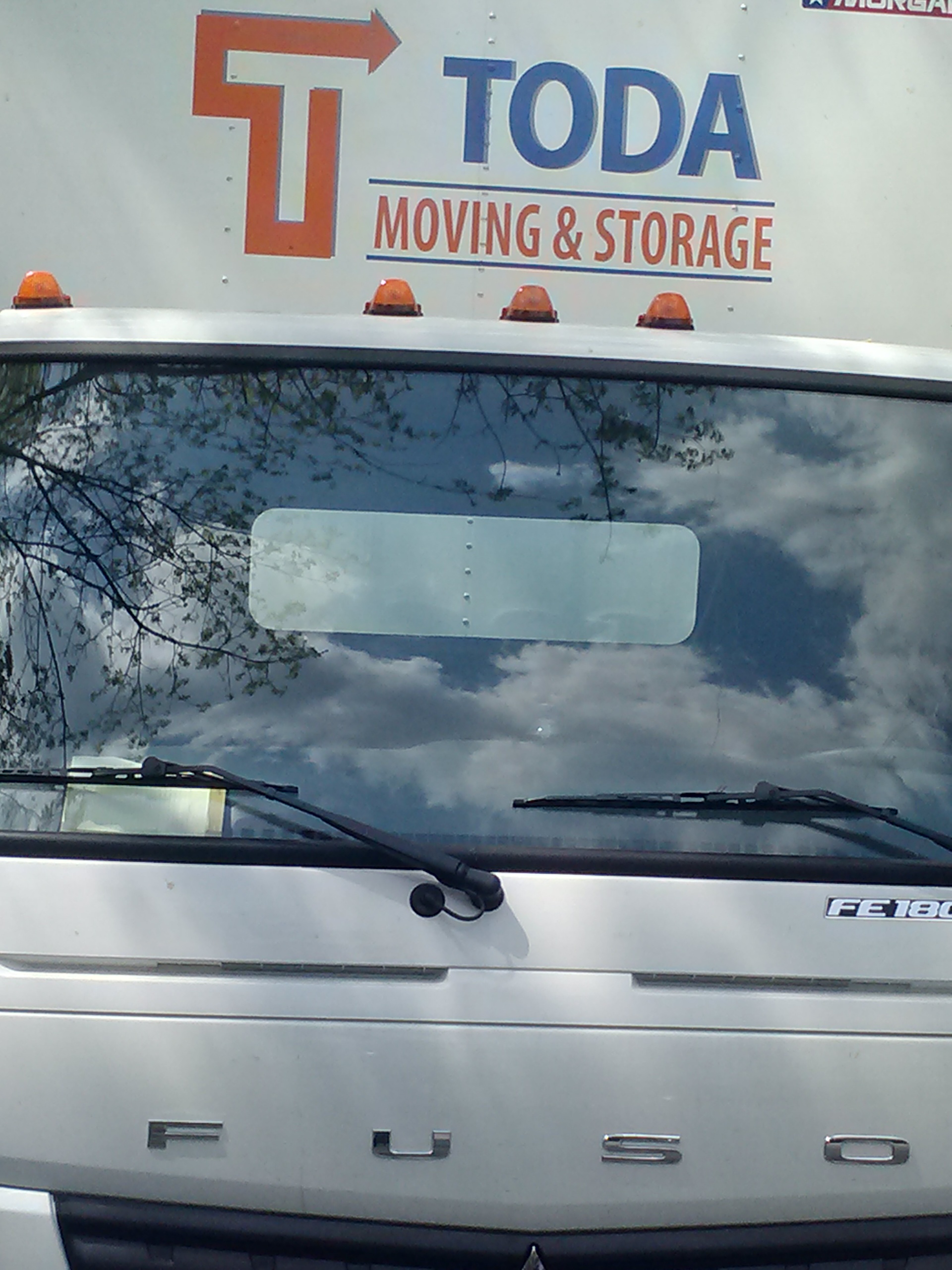 Toda Moving & Storage, Inc. Logo