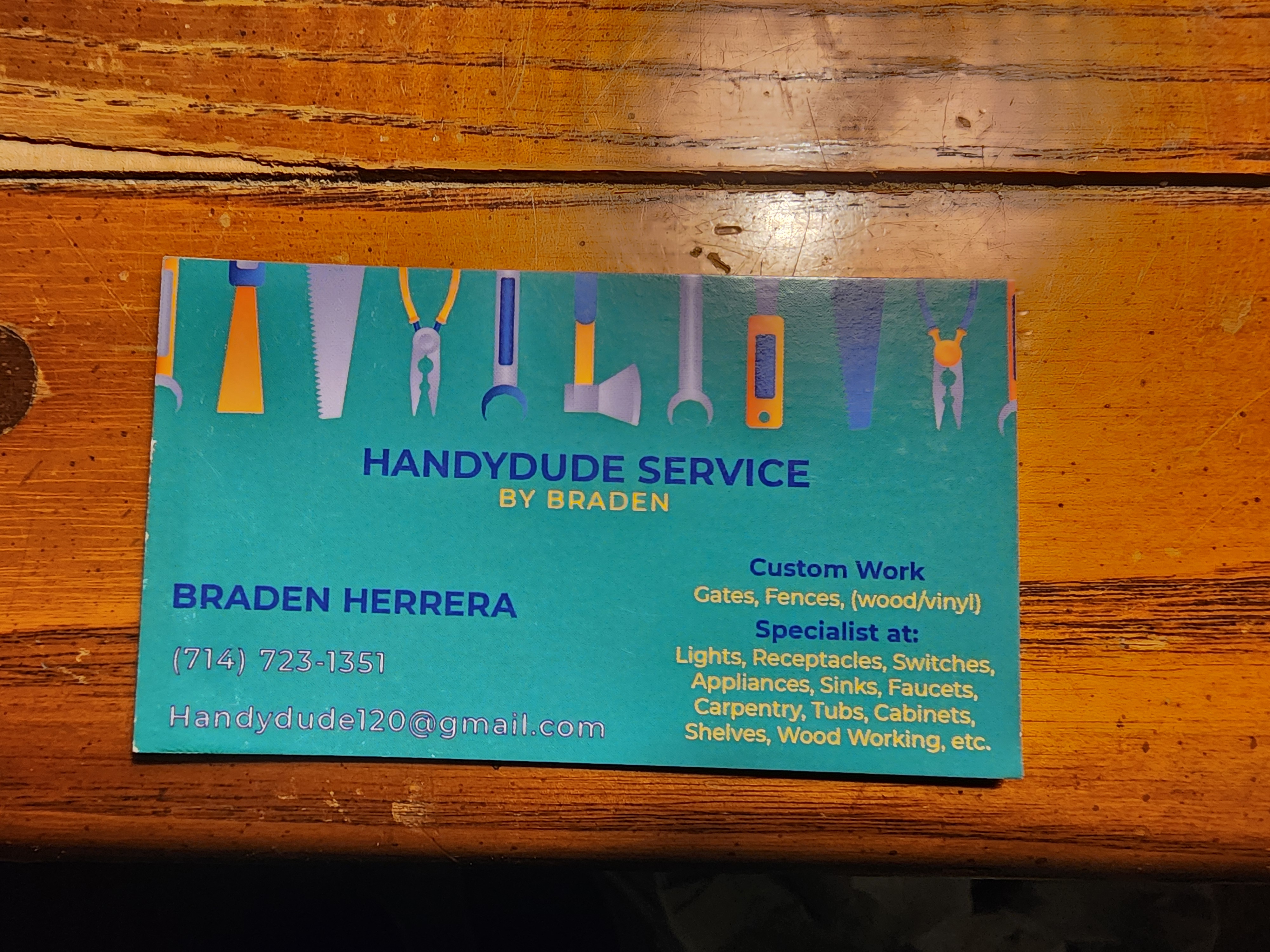 Handydude Service by Braden-Unlicensed Contractor Logo