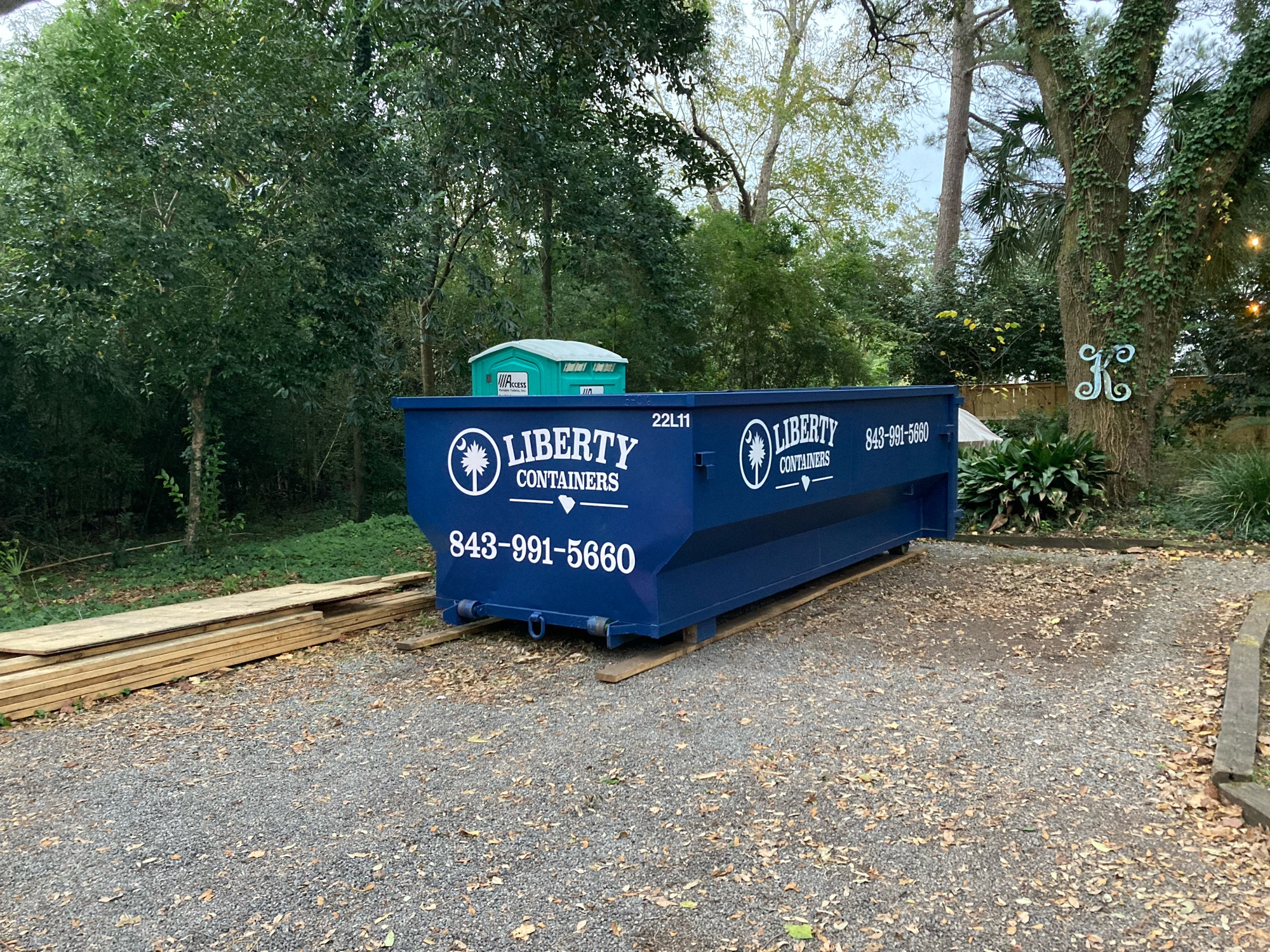 Liberty Containers of the Lowcountry Logo