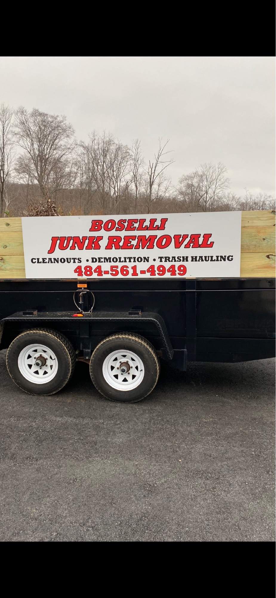 Boselli Junk Removal Logo
